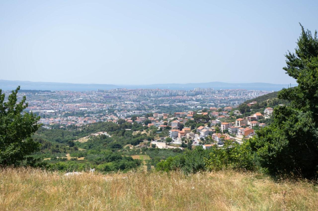Apartman Bili Solin Exterior photo